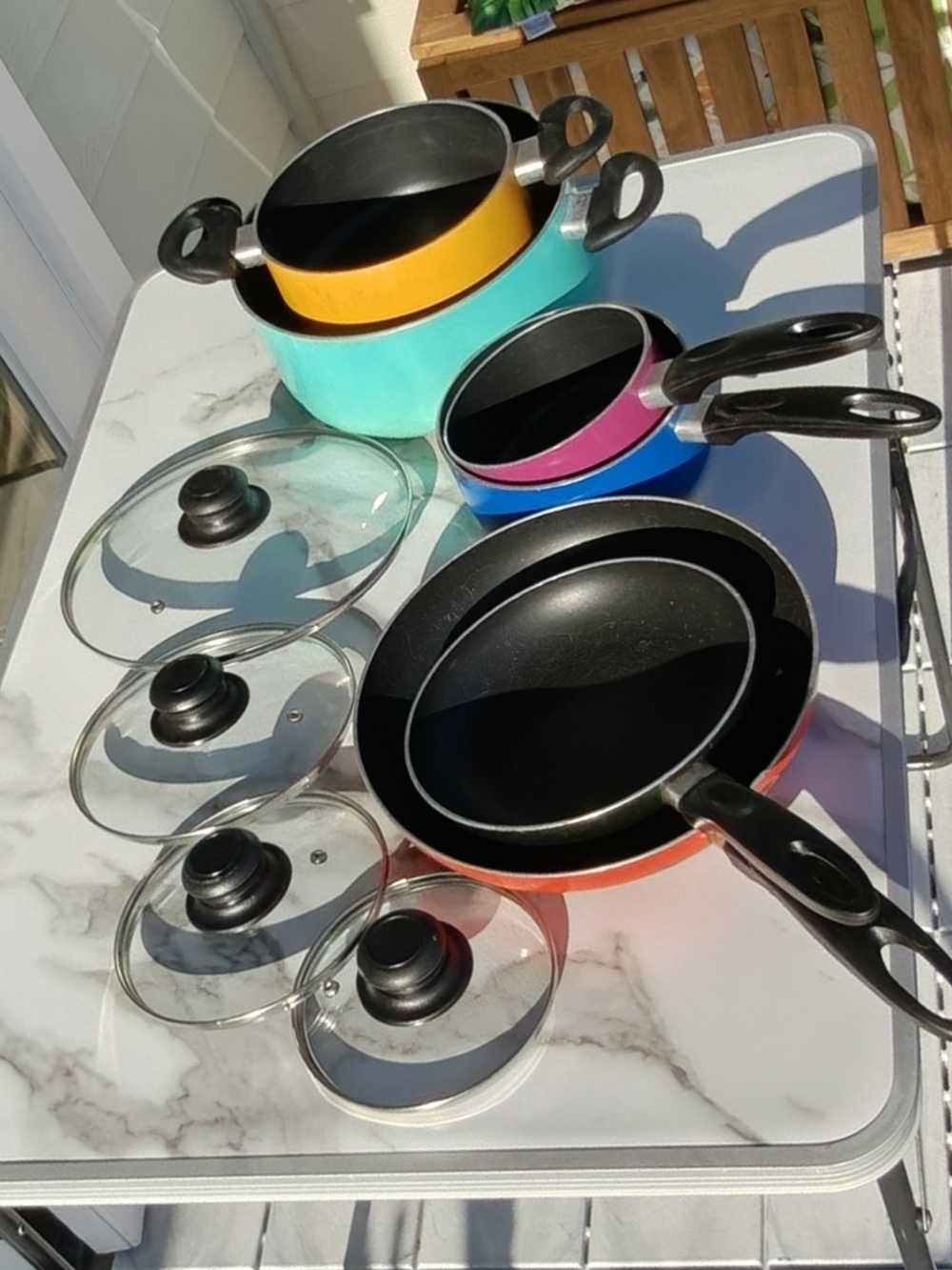 Vremi 10-Piece Colorful Nonstick Kitchen Cookware Set